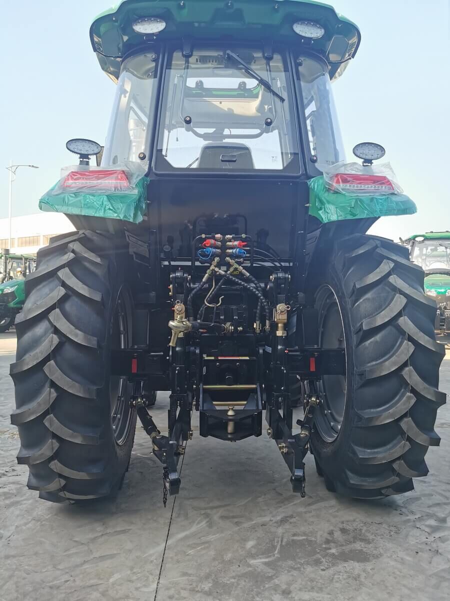 Трактор Agroapollo 90-140 Л.С. серии CFG 3