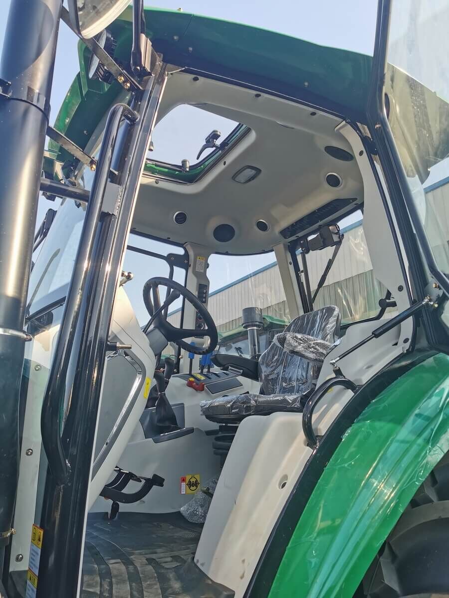 Трактор Agroapollo 90-140 Л.С. серии CFG 4