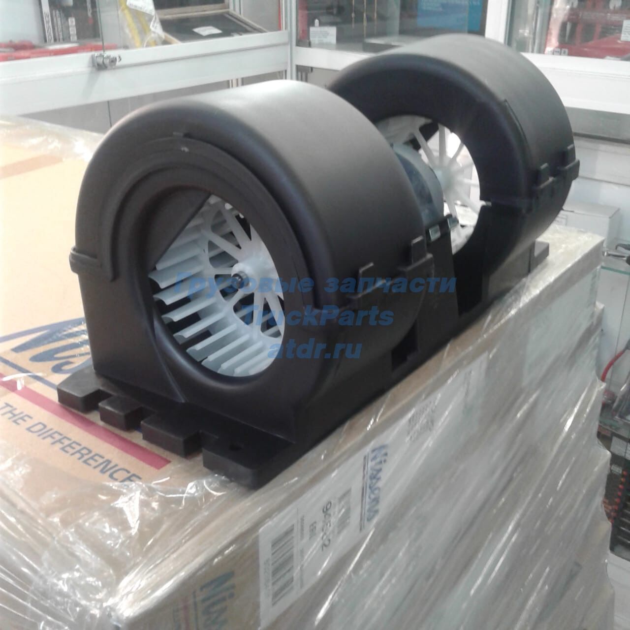 Как снять моторчик печки ман тга Мотор печки MAN TGA в сборе DT SPARE PARTS 3.82053, цена в Москве от компании Гр