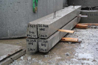 Betonové plotové sloupky 2С 24а